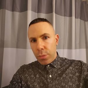 Meet your Posher, Christopher